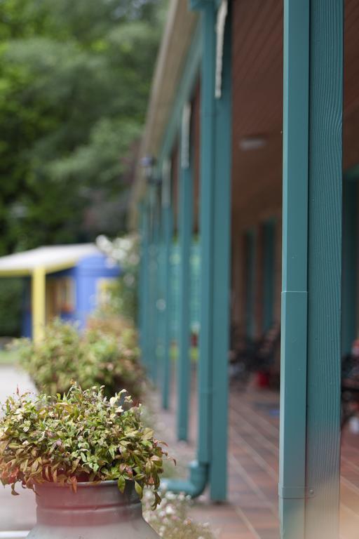 Snowgum Motel Маунт Бюти Екстериор снимка