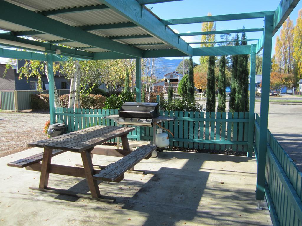 Snowgum Motel Маунт Бюти Екстериор снимка