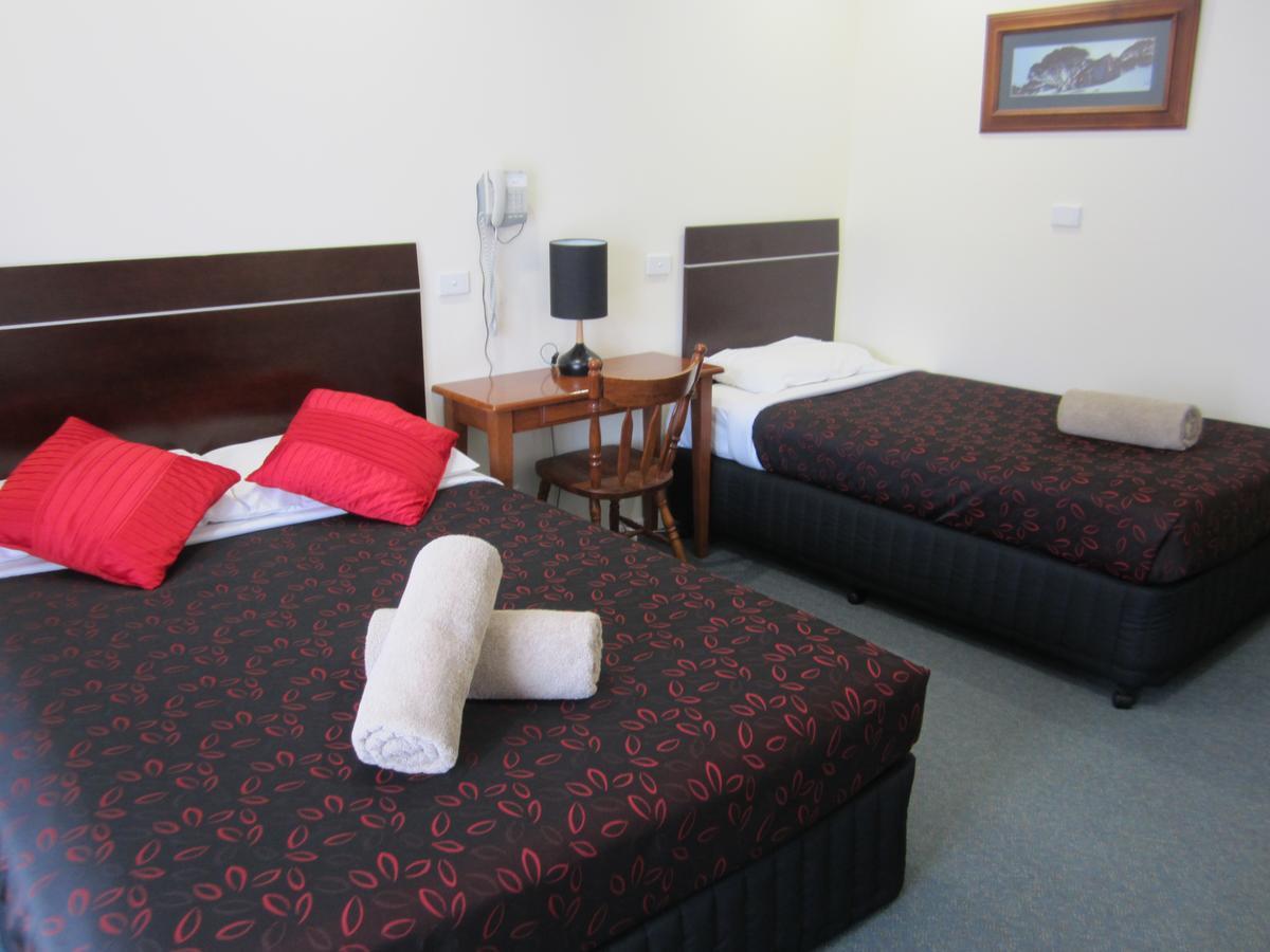 Snowgum Motel Маунт Бюти Екстериор снимка