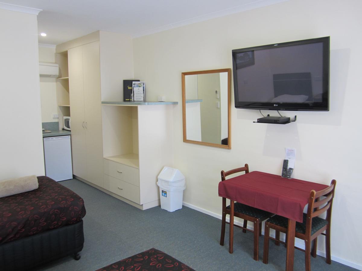Snowgum Motel Маунт Бюти Екстериор снимка